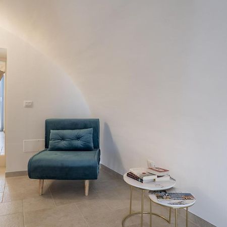 Suite La Scala Del Borgo チステルニーノ エクステリア 写真